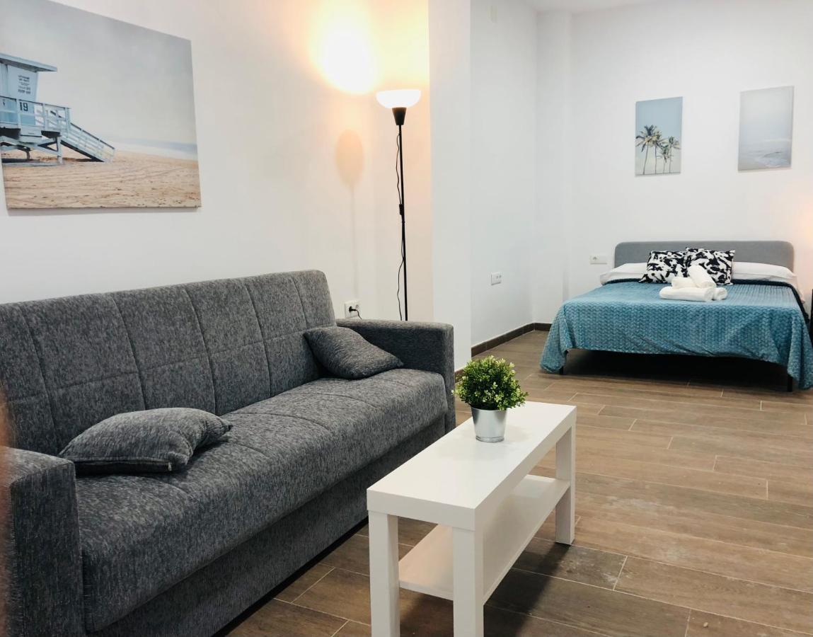 Mercado Huelin Apartments Malaga Luaran gambar