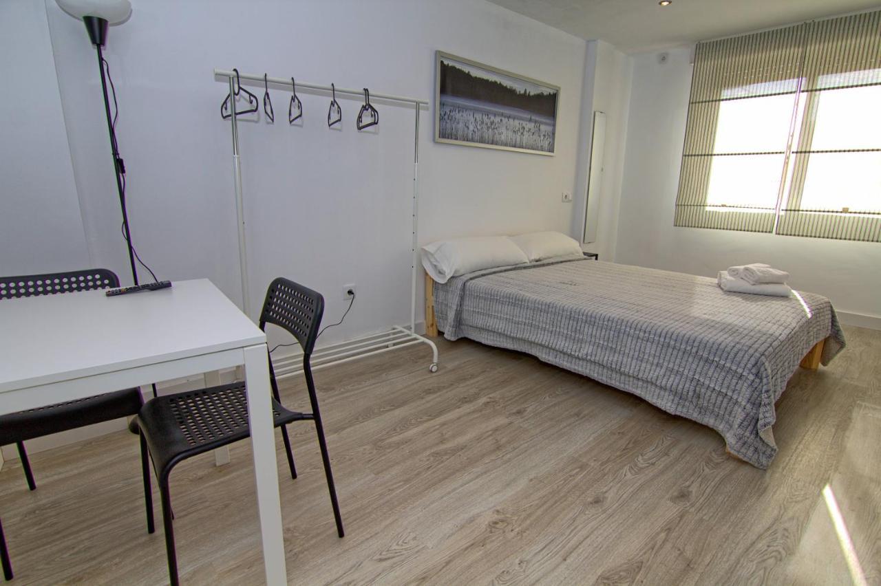 Mercado Huelin Apartments Malaga Luaran gambar