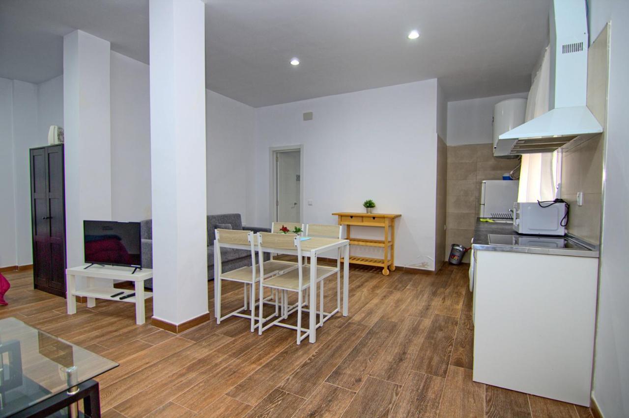 Mercado Huelin Apartments Malaga Luaran gambar